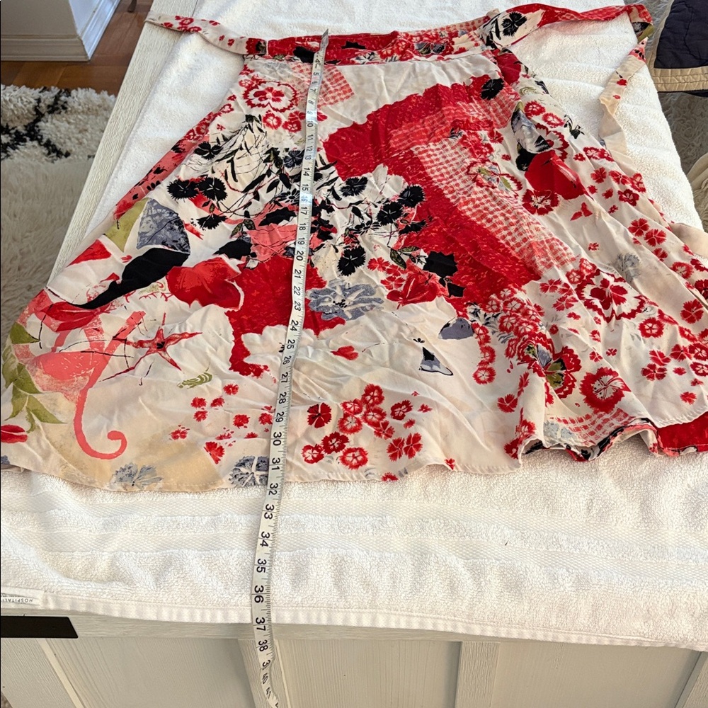 Anthropologie Eva Frajko beautiful floral wrap around midi skirt. - Picture 8 of 10
